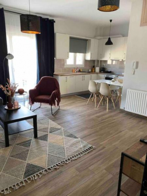 LUXURY APARTMENTS 1 VOLOS